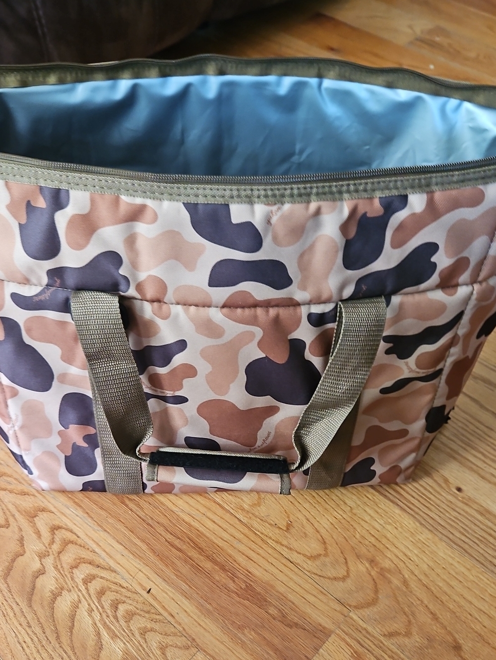 Yukon Camo Insulated Cooler Tote - Tan Camo Has Blanchard Machinery Embordiered - Picture 6 of 6